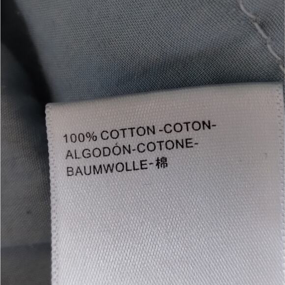 E BDG Women's Light Wash Distressed Ripped Slim Straight Blue Denim Jeans NWT 28 - Picture 10 of 10